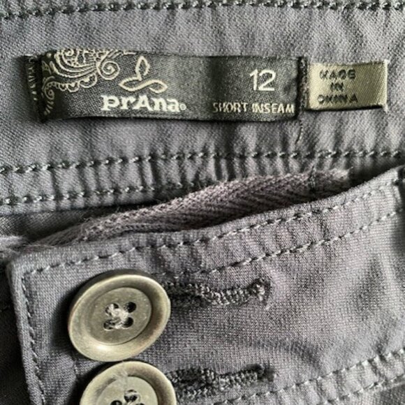 PRANA Halle Convertible Coal Grey/Gray Roll-up Pants 12 SHORT - Picture 9 of 16
